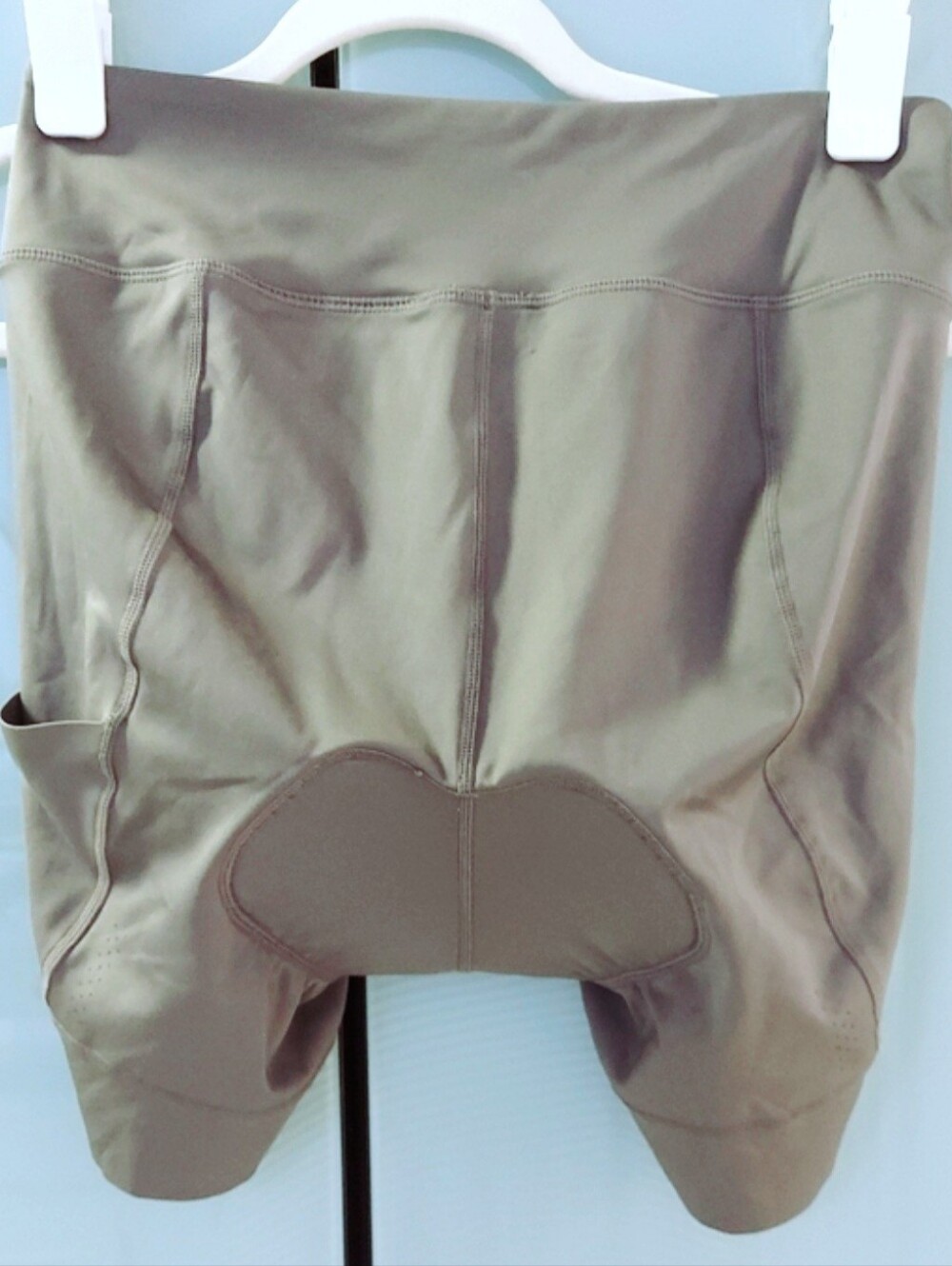 Bontrager Bike Shorts, Size M, Style 27180, Gray, Side Pocket, Padding - Picture 5 of 9